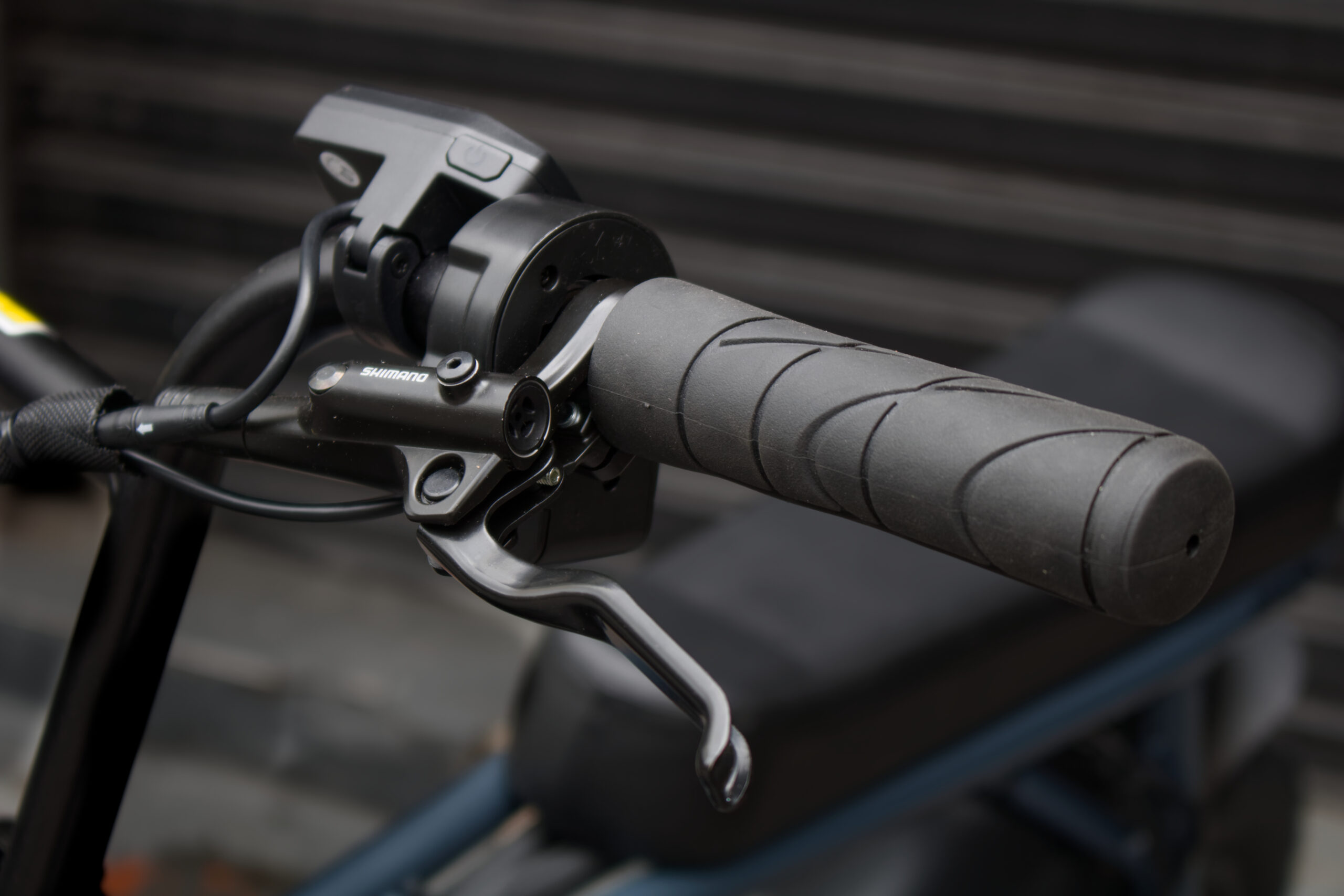 BICICLETA ELÉTRICA OGGI STREET GO S12 CINZA COM SEGURO GRÁTIS POR 12 MESES - Imagem 7